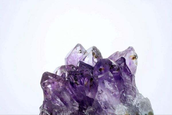 Crystal Clusters: Portals to Healing, Harmony, and Higher Consciousness