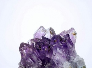 Crystal Clusters: Portals to Healing, Harmony, and Higher Consciousness