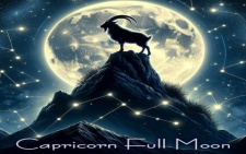 Capricorn's Powerful Full Moon Energies - July 2024